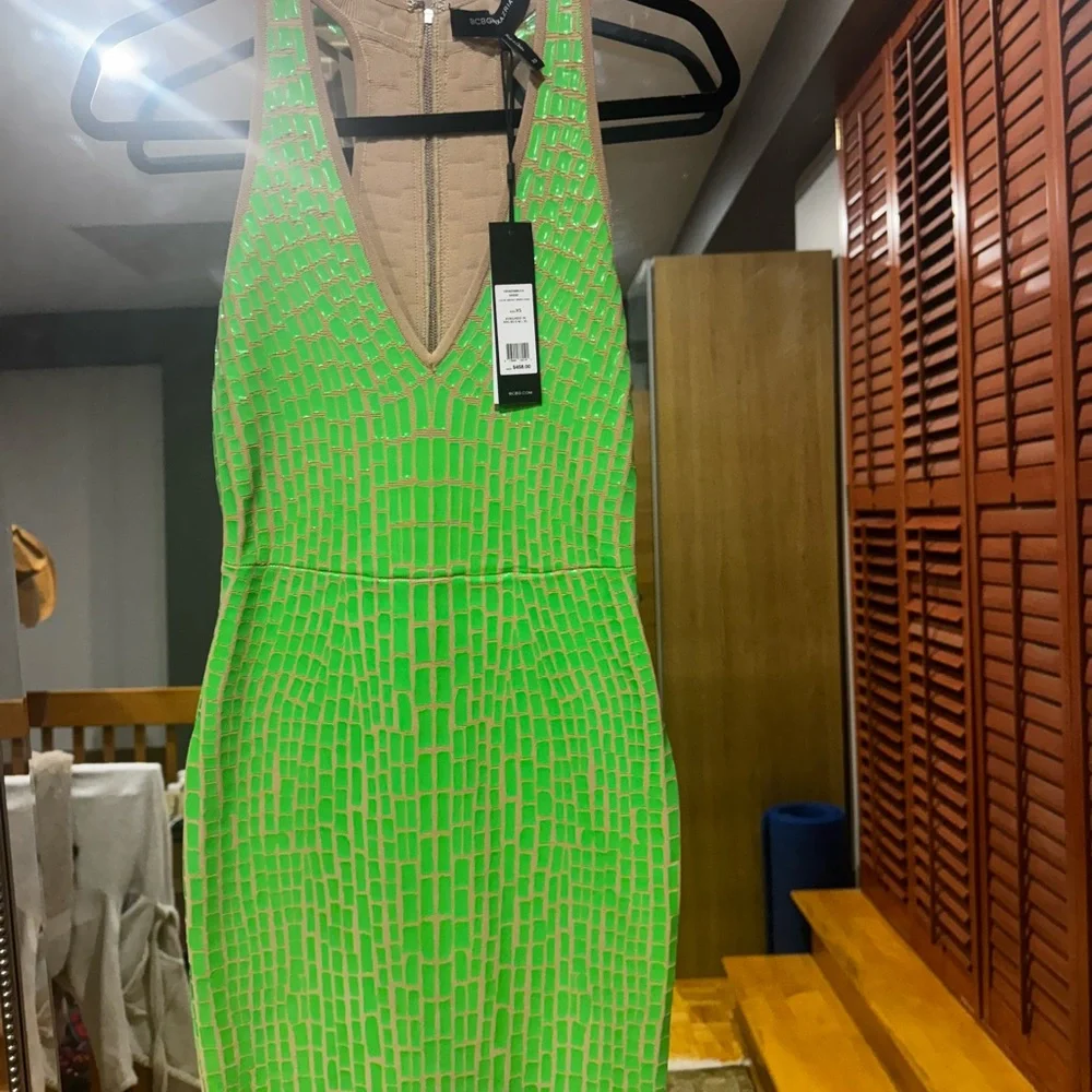BCBGMaxAzria Neon Green Backless Dress - Picture 1 of 3